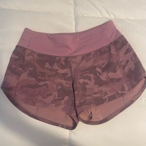 Lululemon size 4 Speed up shorts